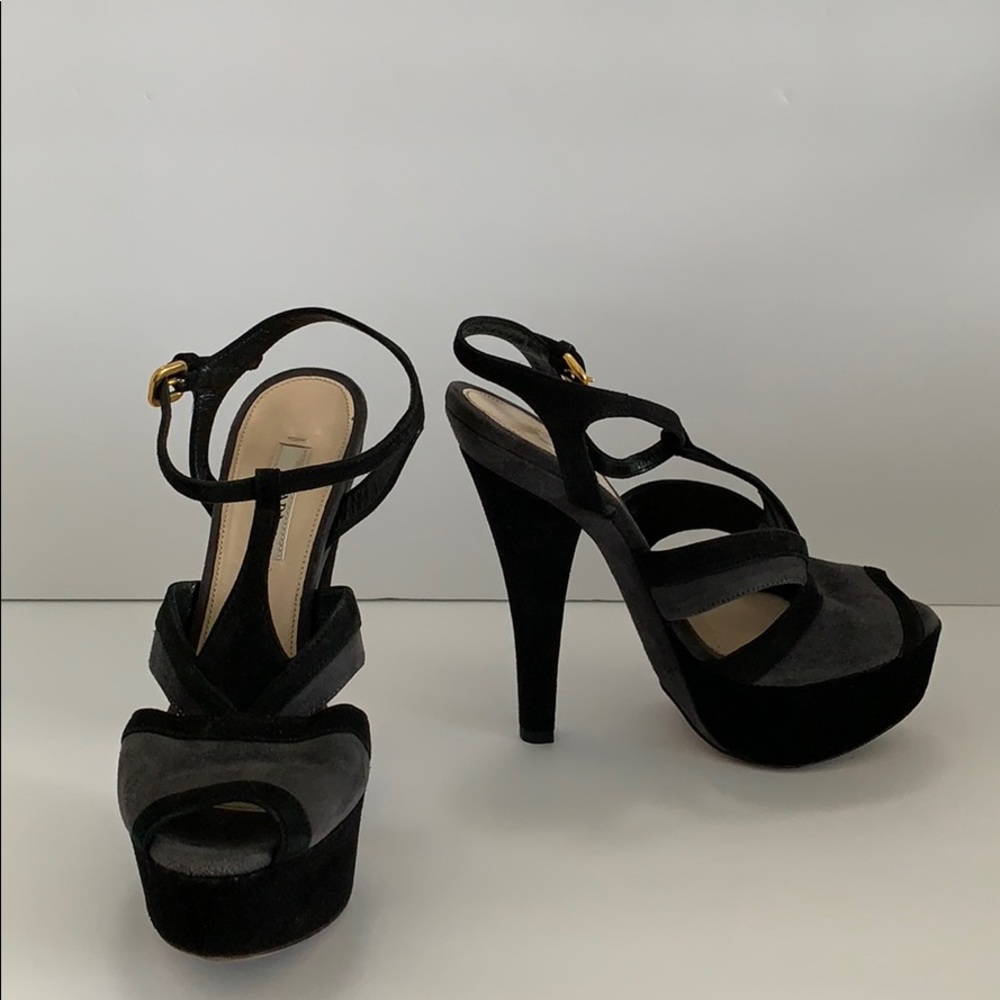 Prada Black Gray platform shoes sandals 36 6 B RARE HTF GORGEOUS DESIGNER